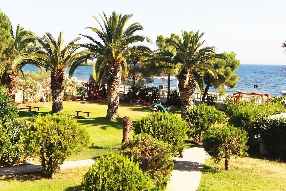 Lovely Home Seafront Kalyves Polygyrou Apartment